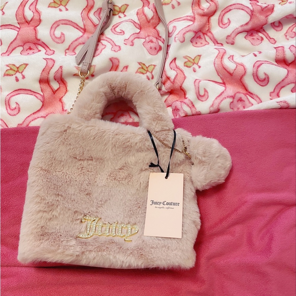 Juicy Couture NWT fluffy pink bag purse